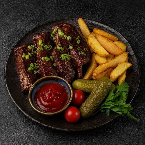 Ребрышки BBQ c гарниром